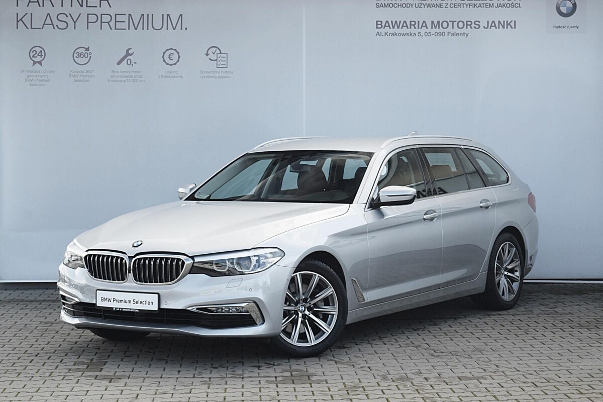 Używany BMW Seria 5 2018 G30 Srebrny