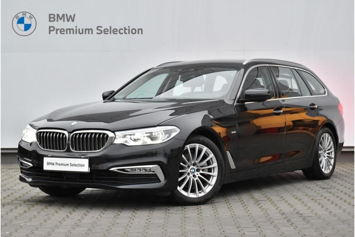 Używany BMW Seria 5 2017 G30 Czarny