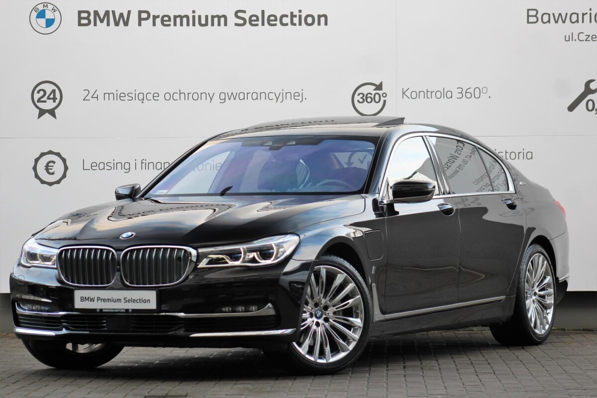 Używany BMW Seria 7 2017 G11 Bordowy