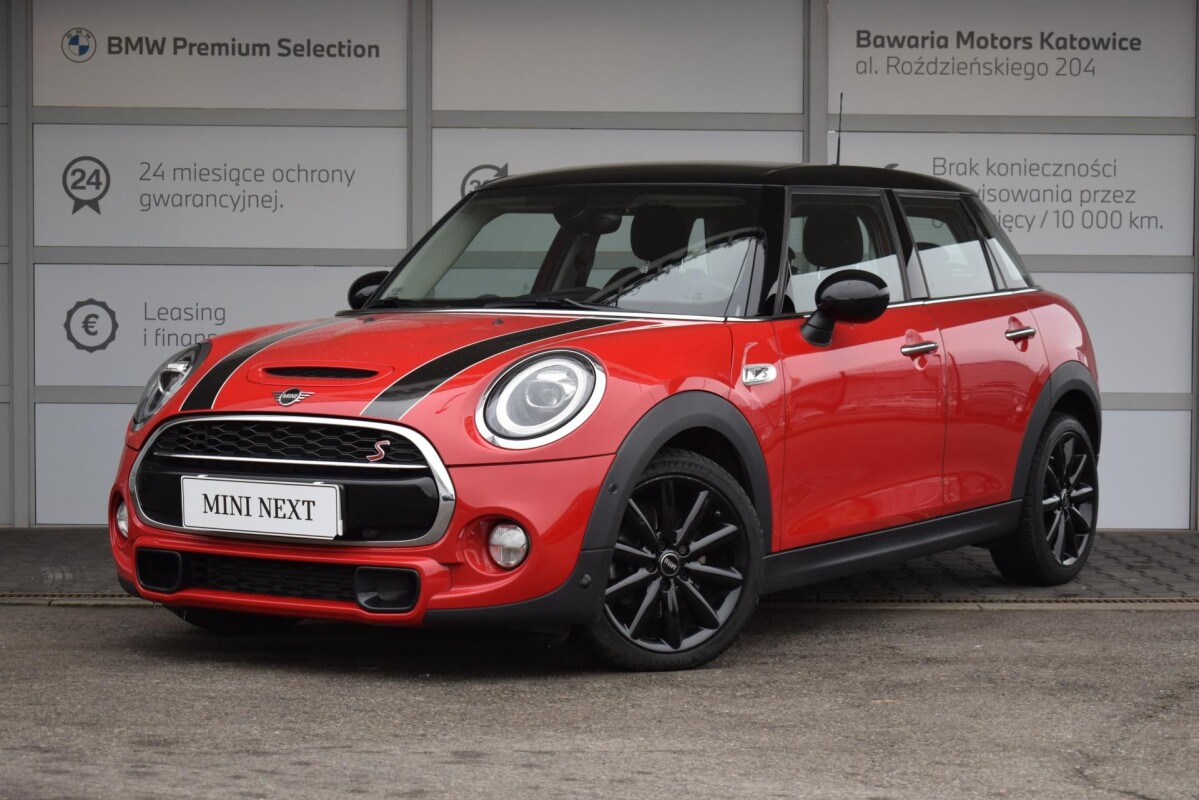 Używany MINI Cooper S 2018  Czerwony