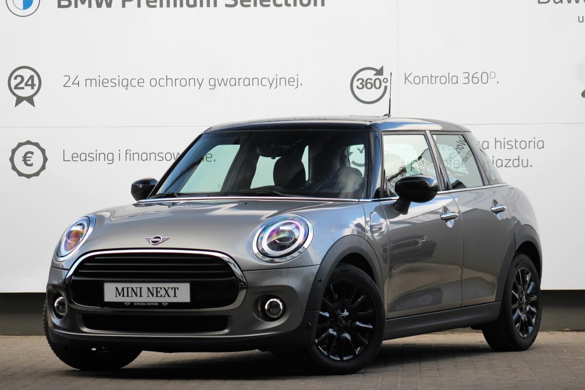Używany MINI Cooper 2020  Srebrny