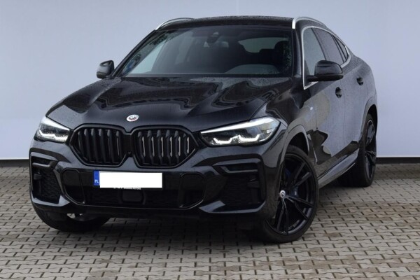 Używane BMW X6 2022 G06 Czarny