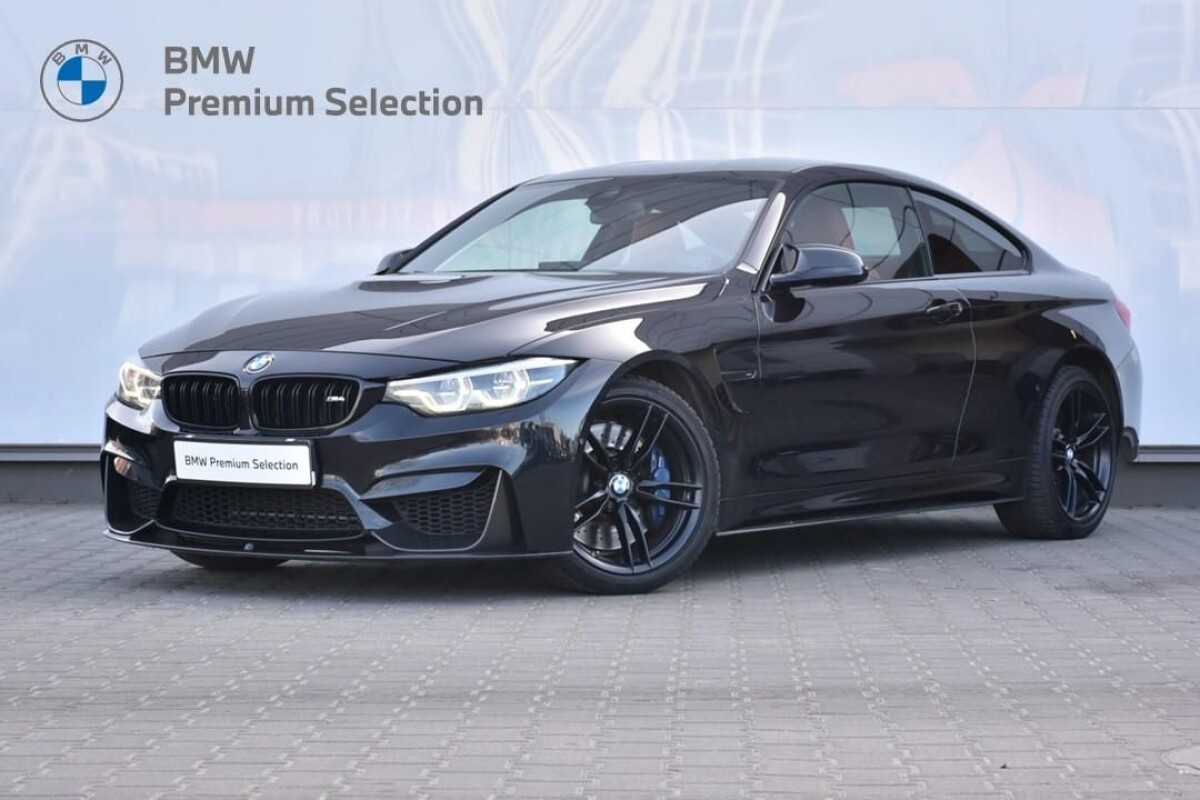 Używany BMW M4 2018  Czarny