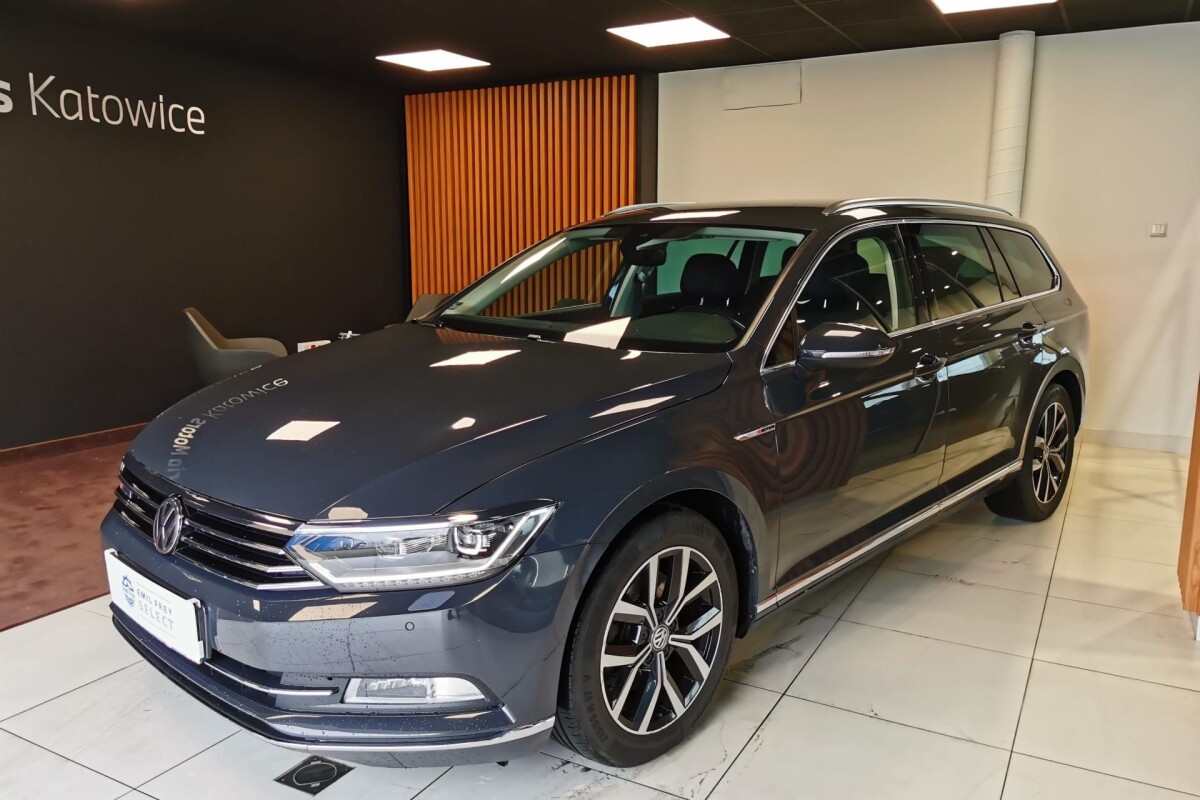 Używany Volkswagen Passat 2018 B8  Szary