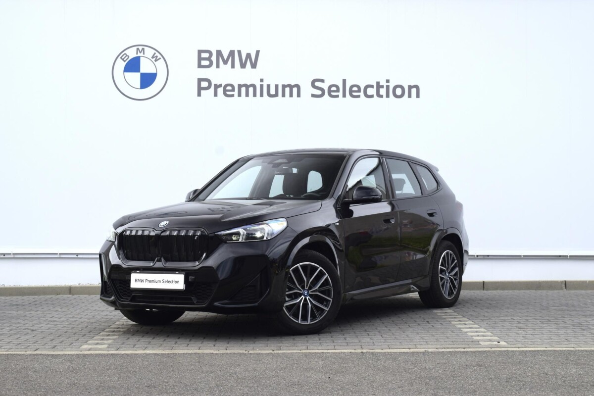 Używany BMW iX1 2022  Czarny