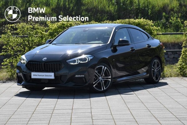 Używane BMW Seria 2 2022  Czarny