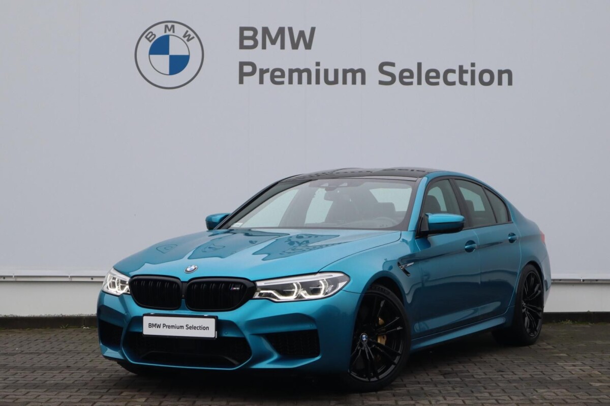 Używany BMW M5 2018  Niebieski