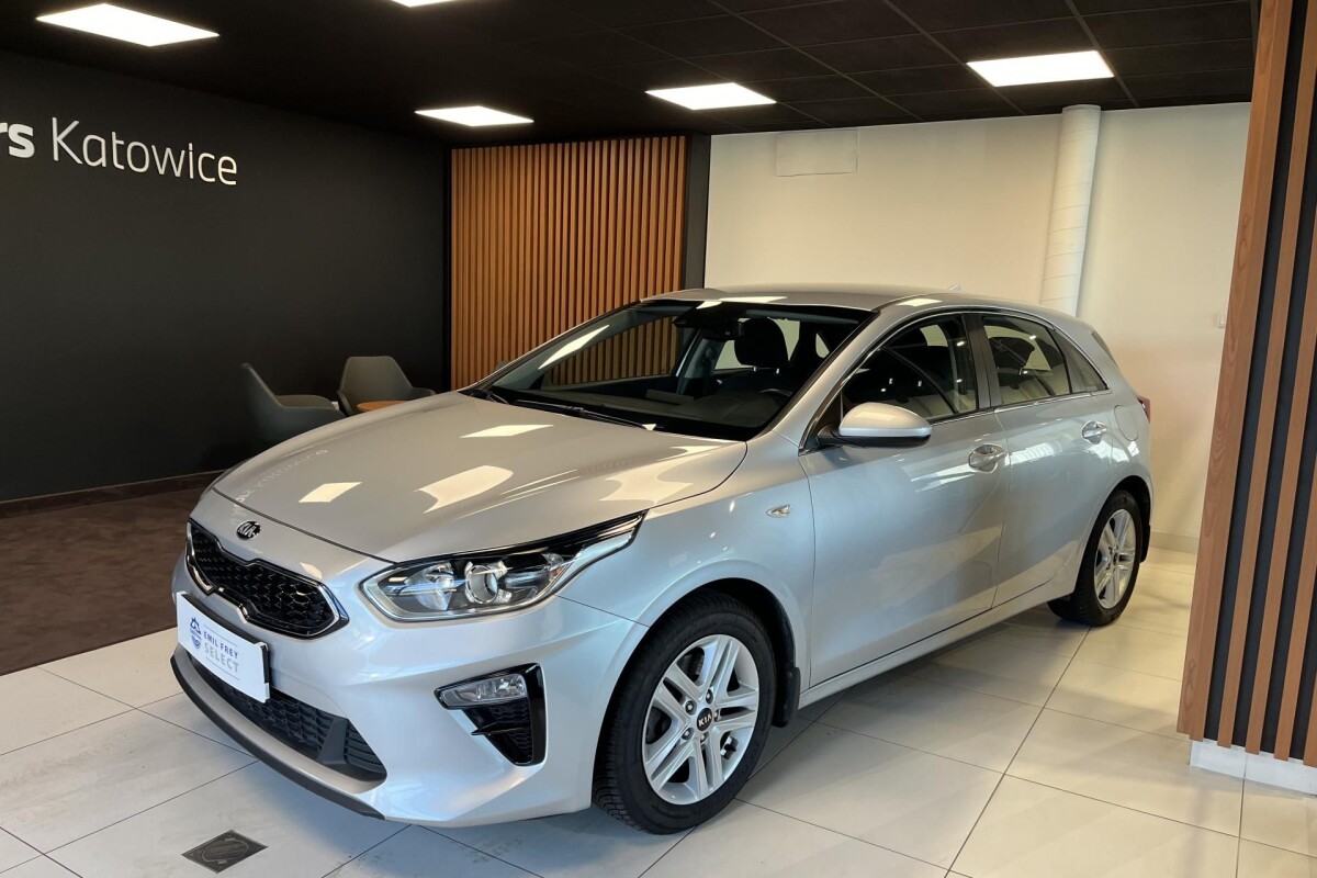 Używany Kia Cee'd 2020 III Srebrny
