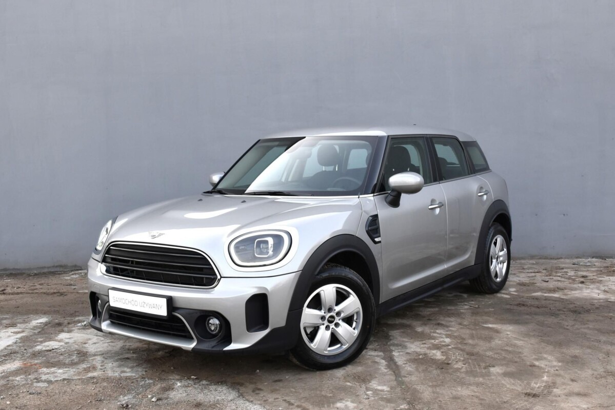 Używany MINI Countryman 2022  Srebrny