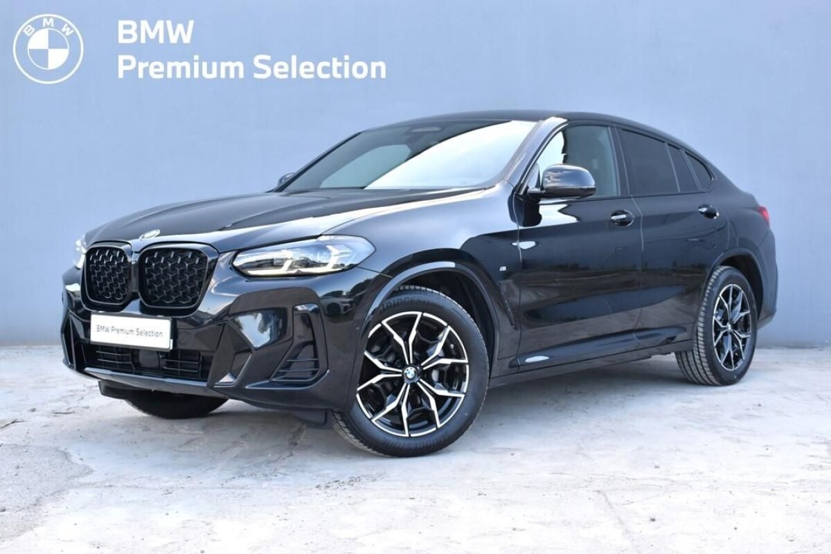 Używany BMW X4 2023 G02 Czarny