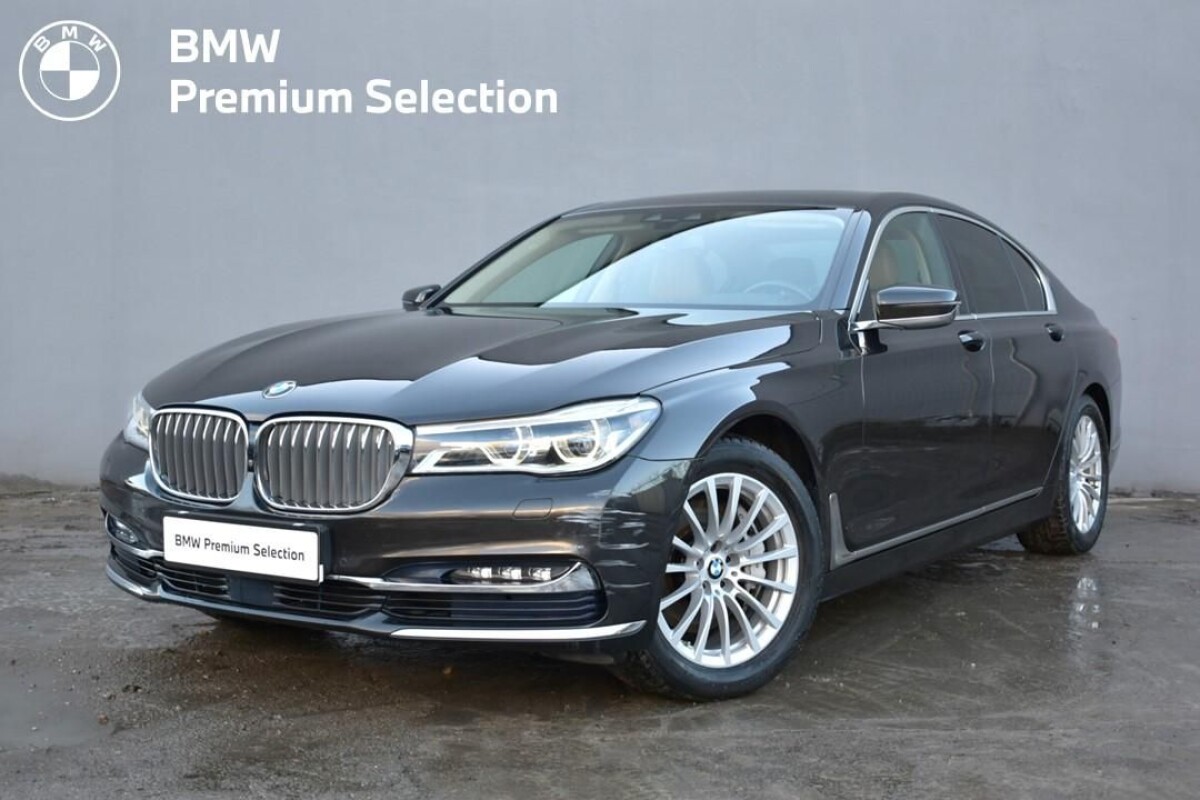 Używany BMW Seria 7 2016 G11 Brązowy