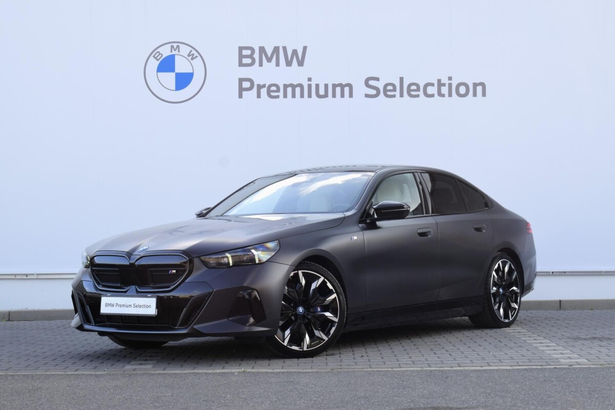 Używany BMW i5 2023  Czarny
