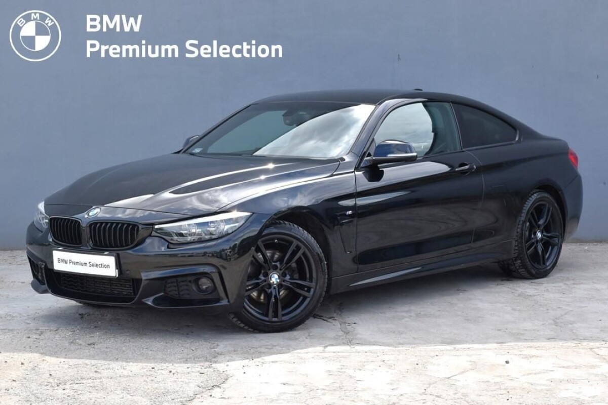 Używany BMW Seria 4 2019  Czarny
