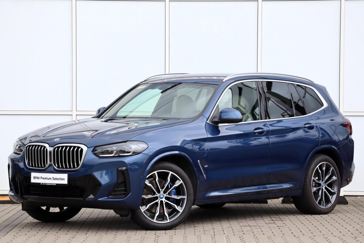 Używany BMW X3 2022 G01 Granatowy