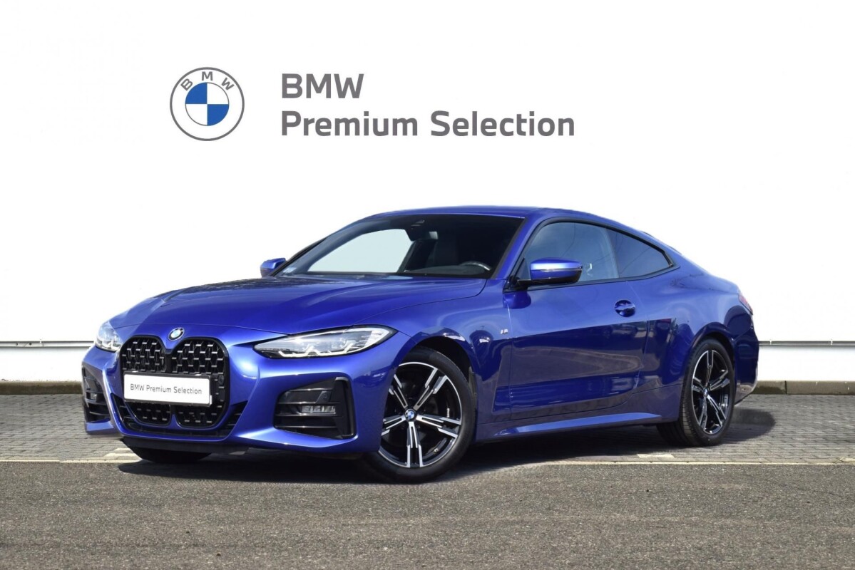 Używany BMW Seria 4 2021 G22 Niebieski