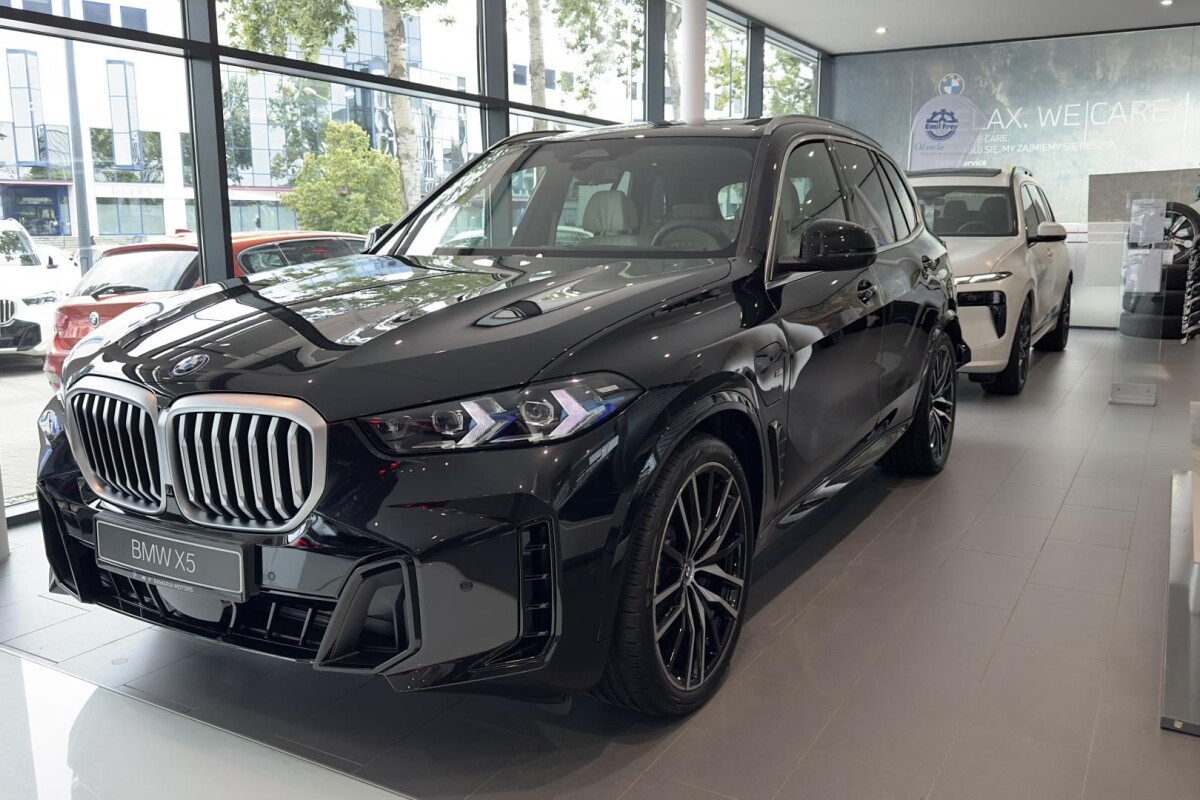 Używany BMW X5 2024 G05 Czarny