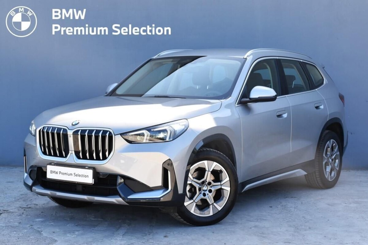 Używany BMW X1 2023 U11 Srebrny