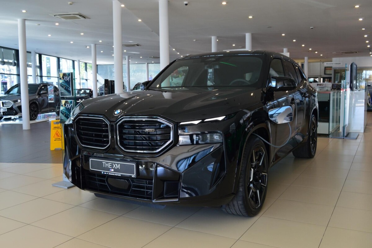 Używany BMW XM 2024 G09 Czarny