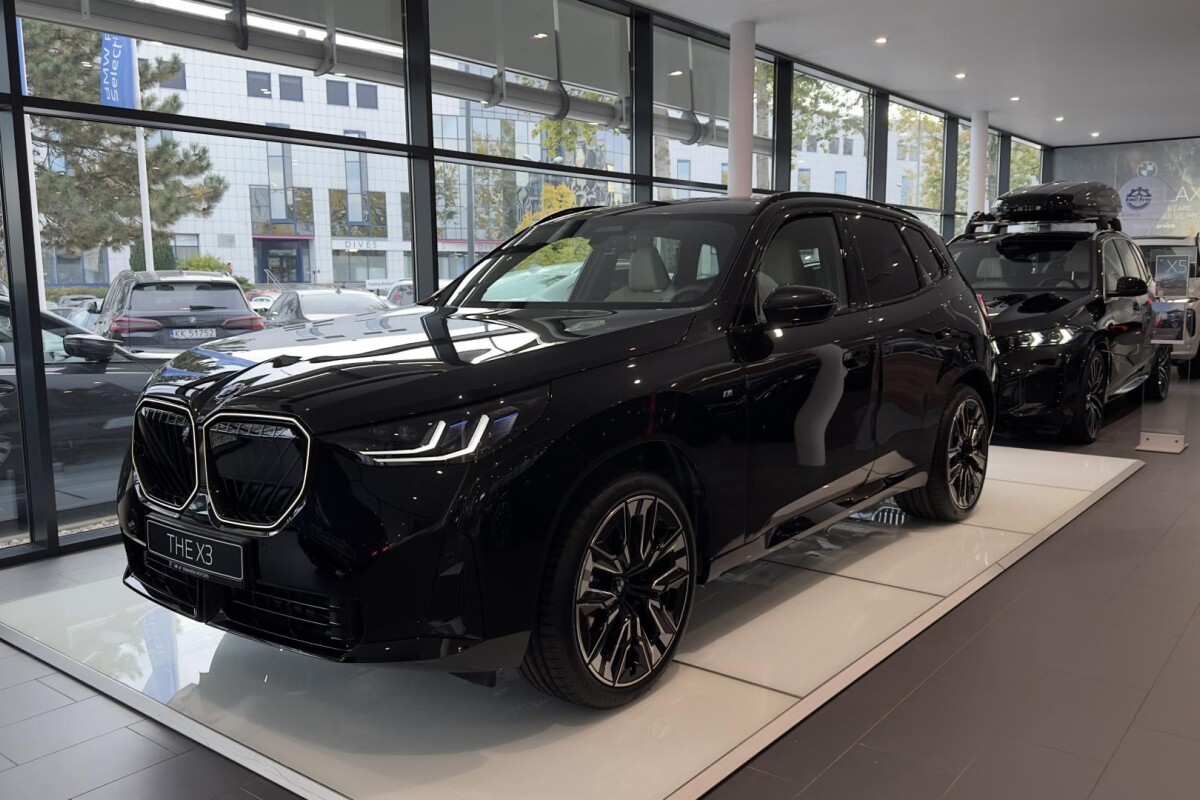Używany BMW X3 2024 G45 Czarny