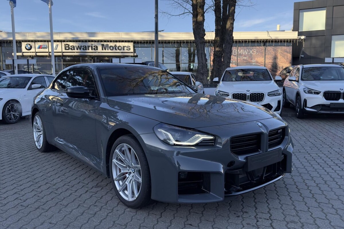 Używany BMW M2 2024  Szary
