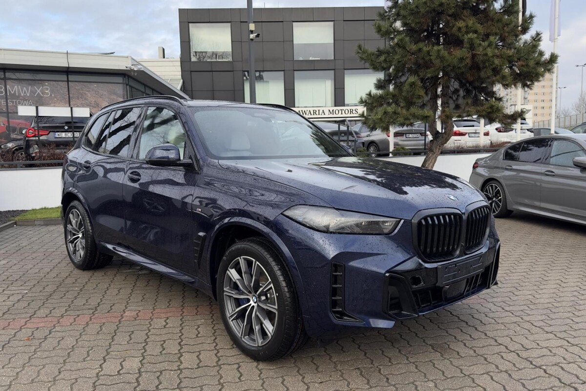 Używany BMW X5 2024 G05 Granatowy
