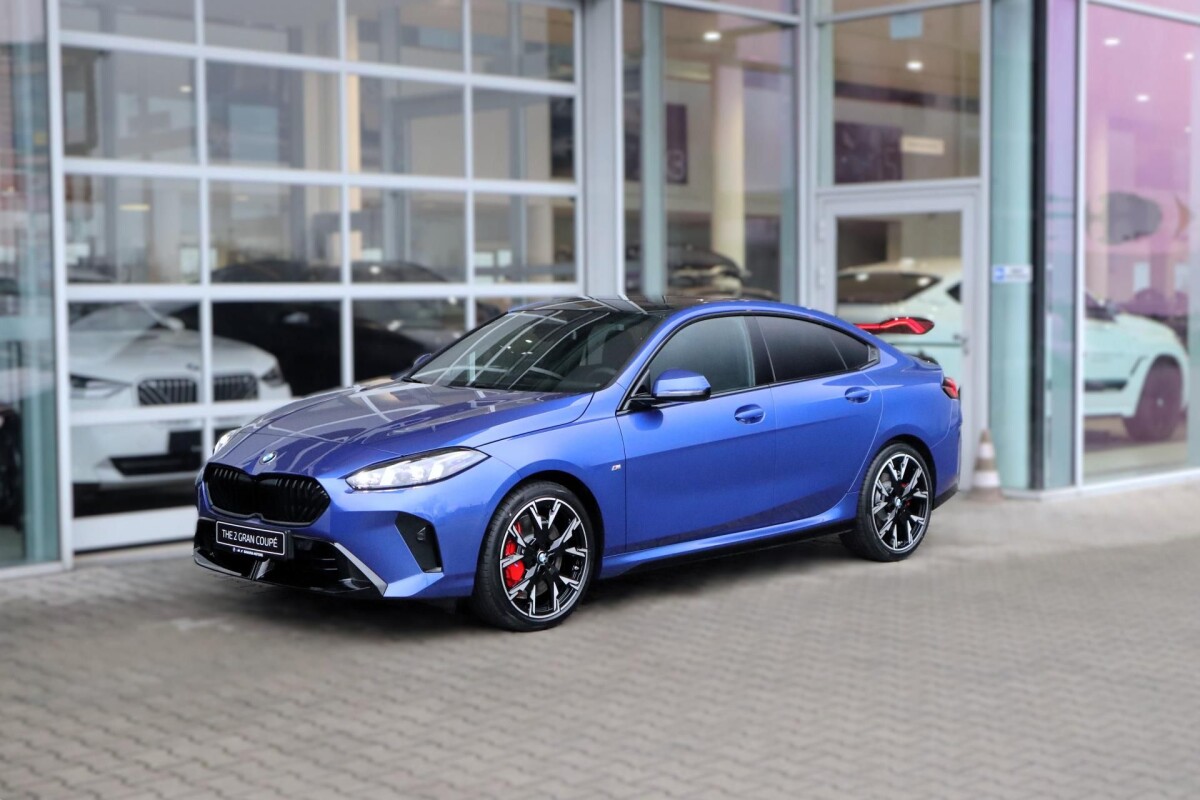 Używany BMW Seria 2 2025  Niebieski