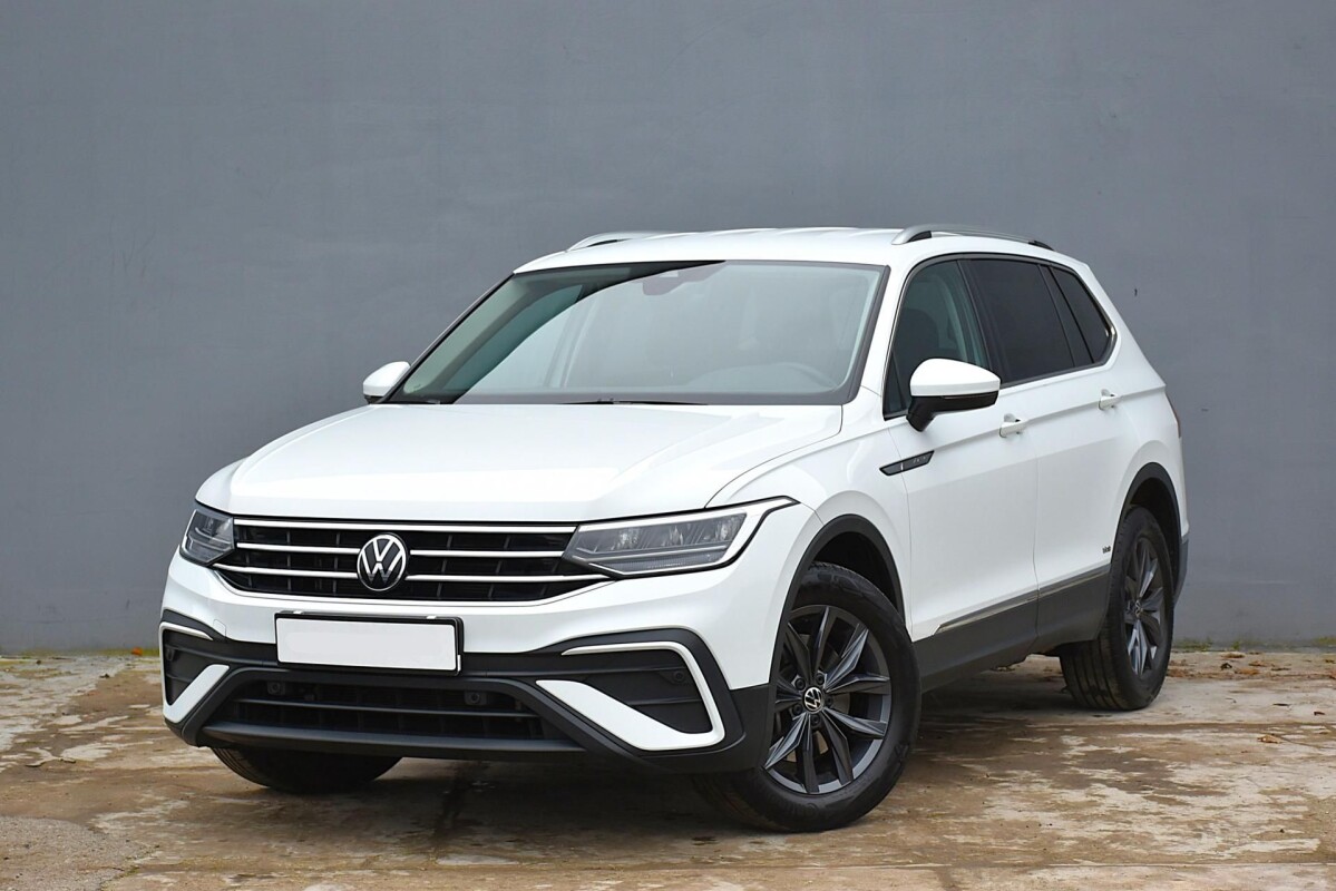 Używany Volkswagen Tiguan Allspace 2023  Biały