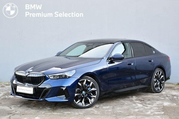 Używane BMW i5 2023  Granatowy