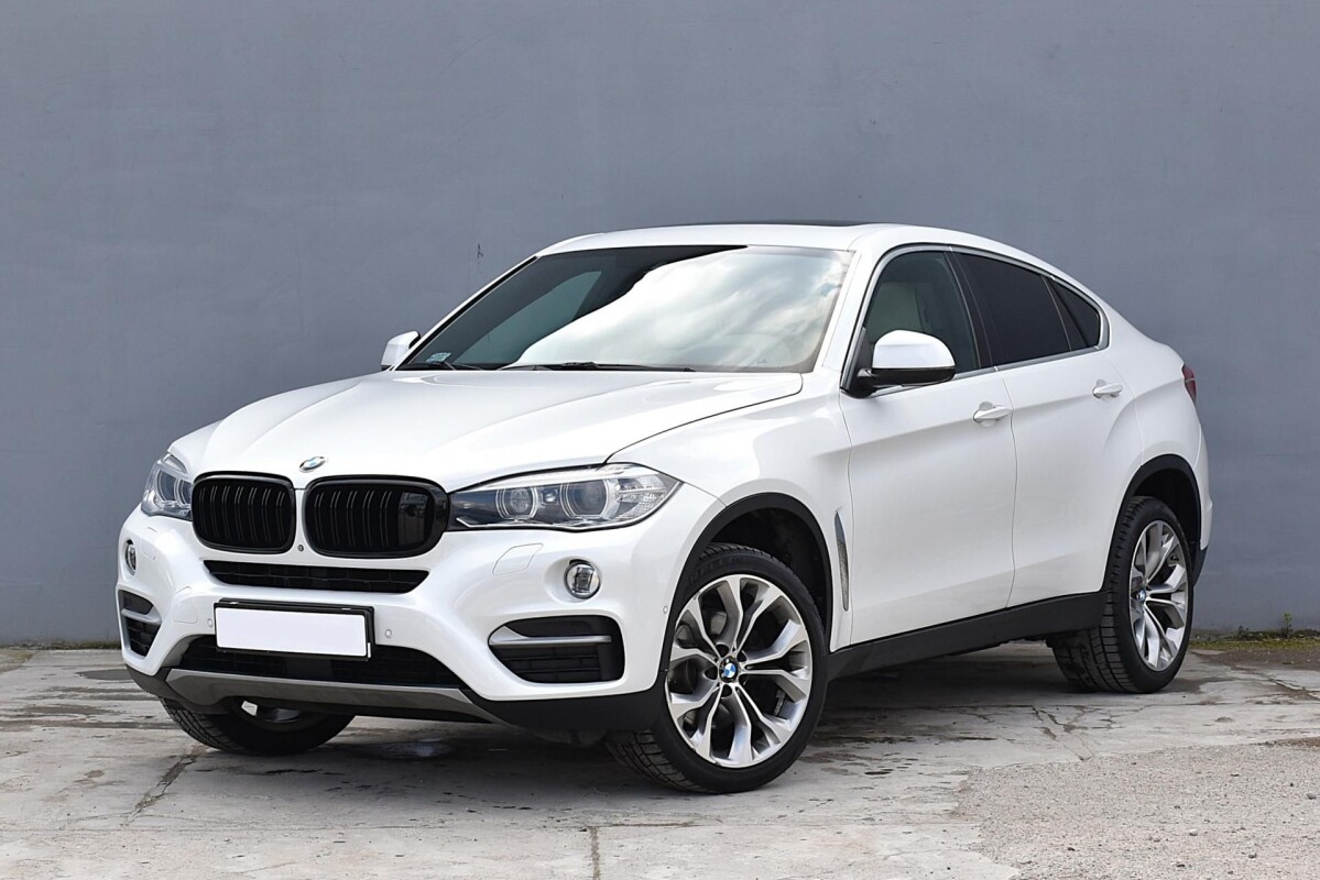 Używany BMW X6 2015 F16 Biały