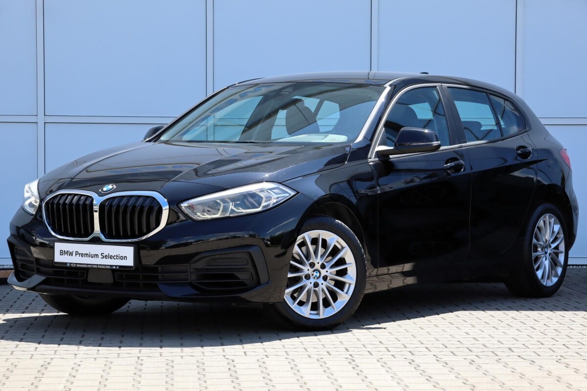 Używany BMW Seria 1 2019 F40 Czarny