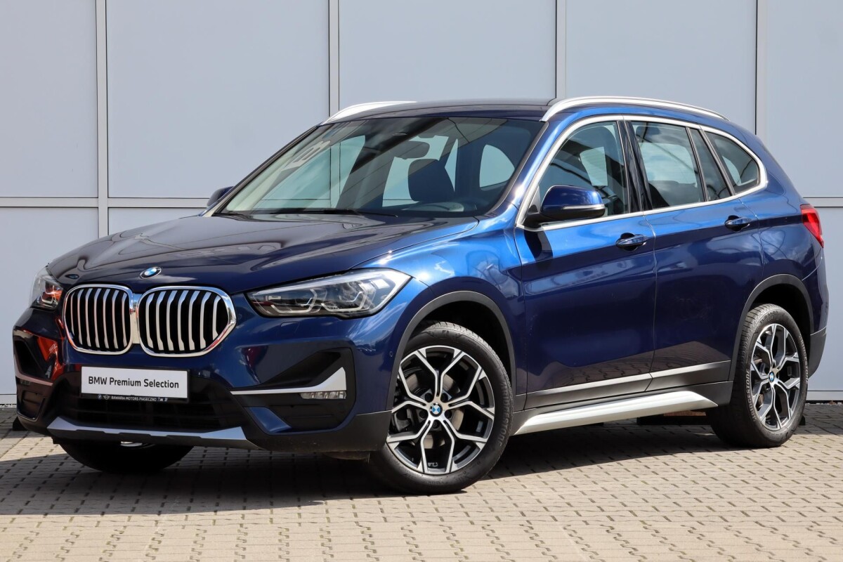 Używany BMW X1 2020 F48 Granatowy