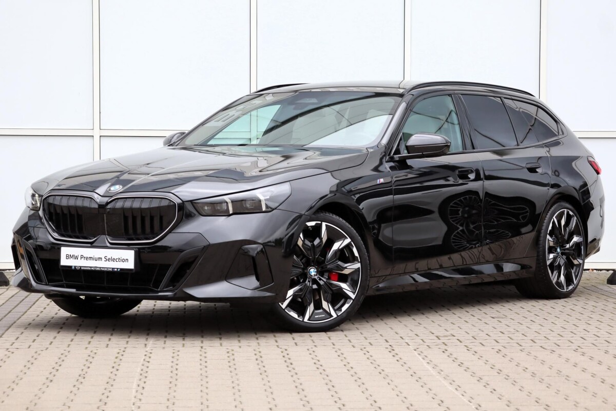 Używany BMW Seria 5 2024 G60 Czarny