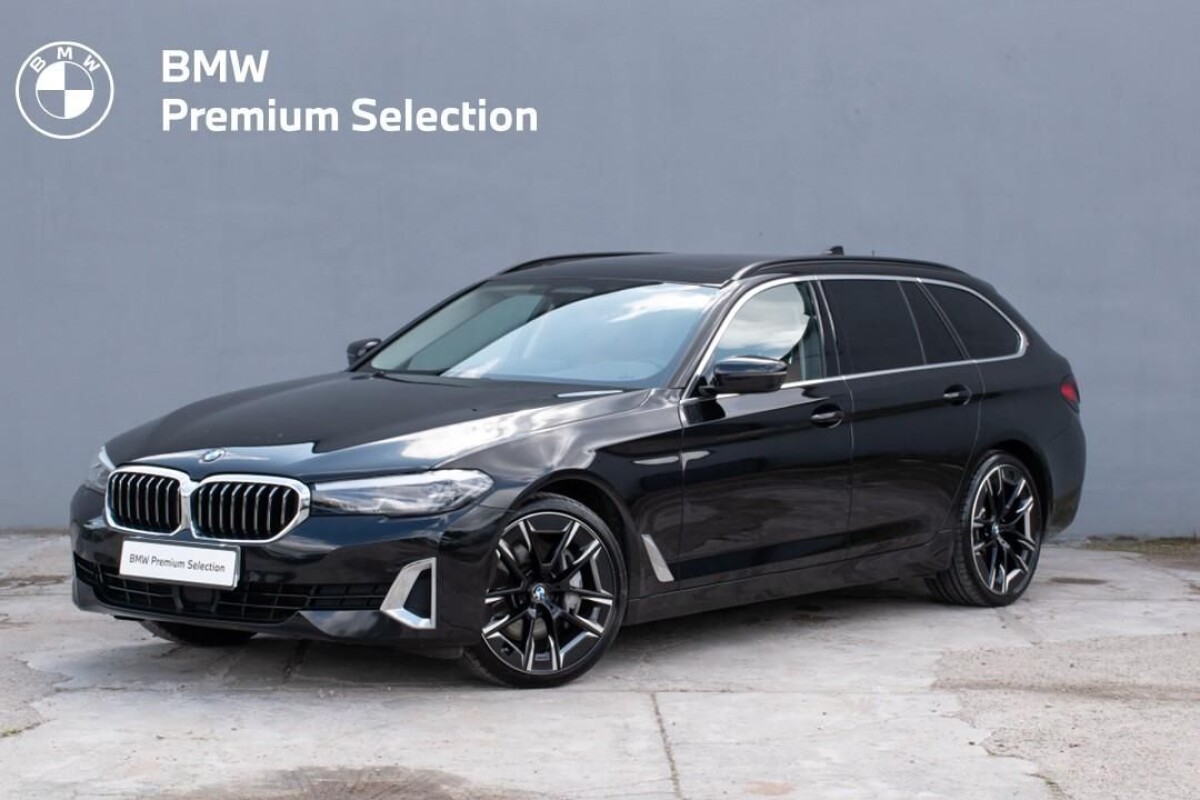 Używany BMW Seria 5 2022 G30 Czarny