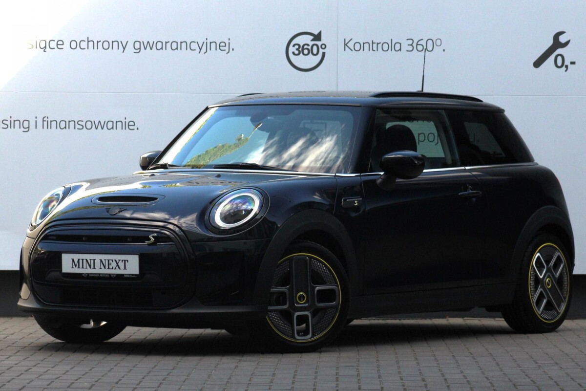 Używany MINI Cooper 2022  Czarny