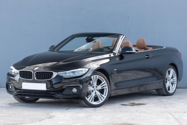 Używany BMW Seria 4 2018 I ( Czarny