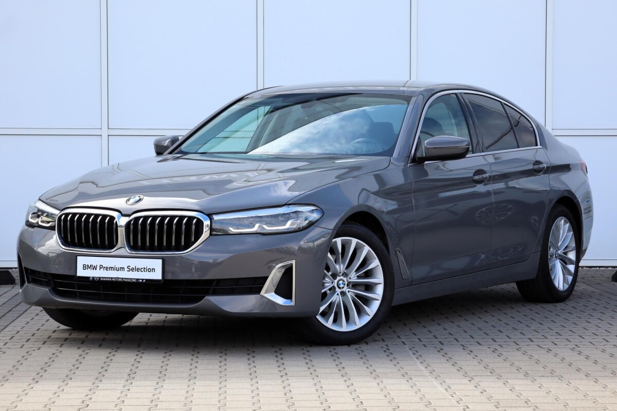 Używany BMW Seria 5 2022 G30 Szary