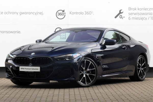 Samochód używany BMW Seria 8 2023 G15 Niebieski