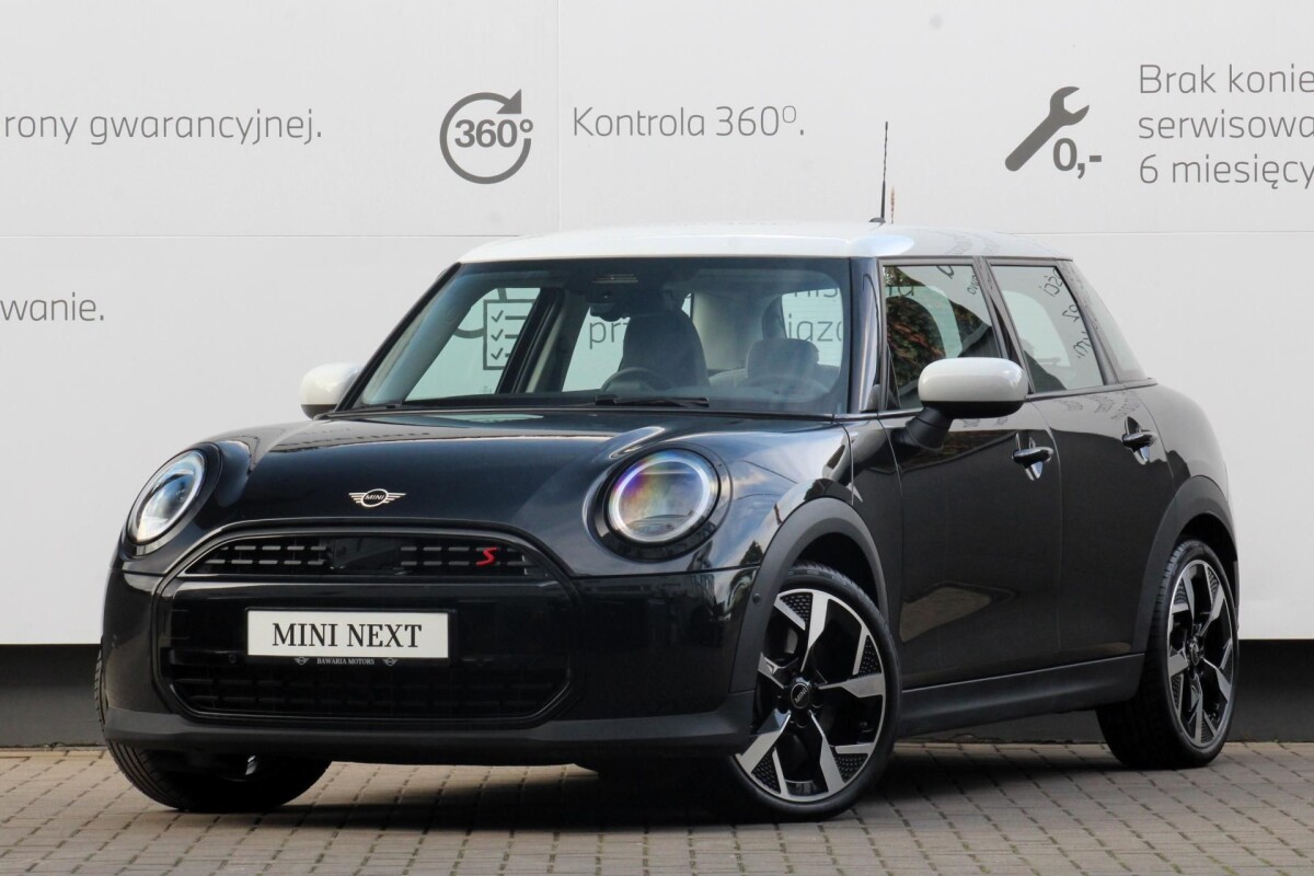 Używany MINI Cooper 2024  Czarny
