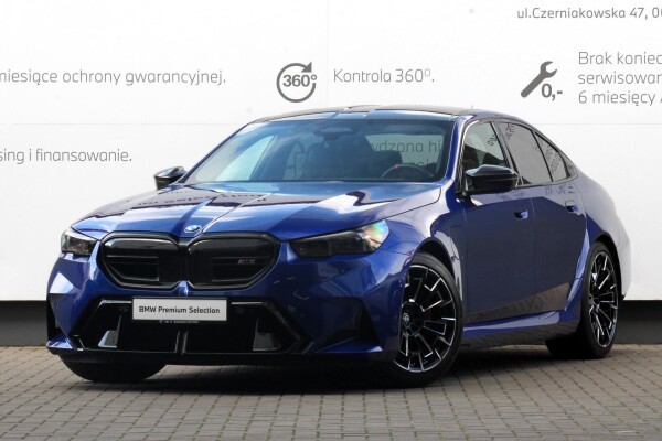 Samochód używany BMW M5 2024  Niebieski