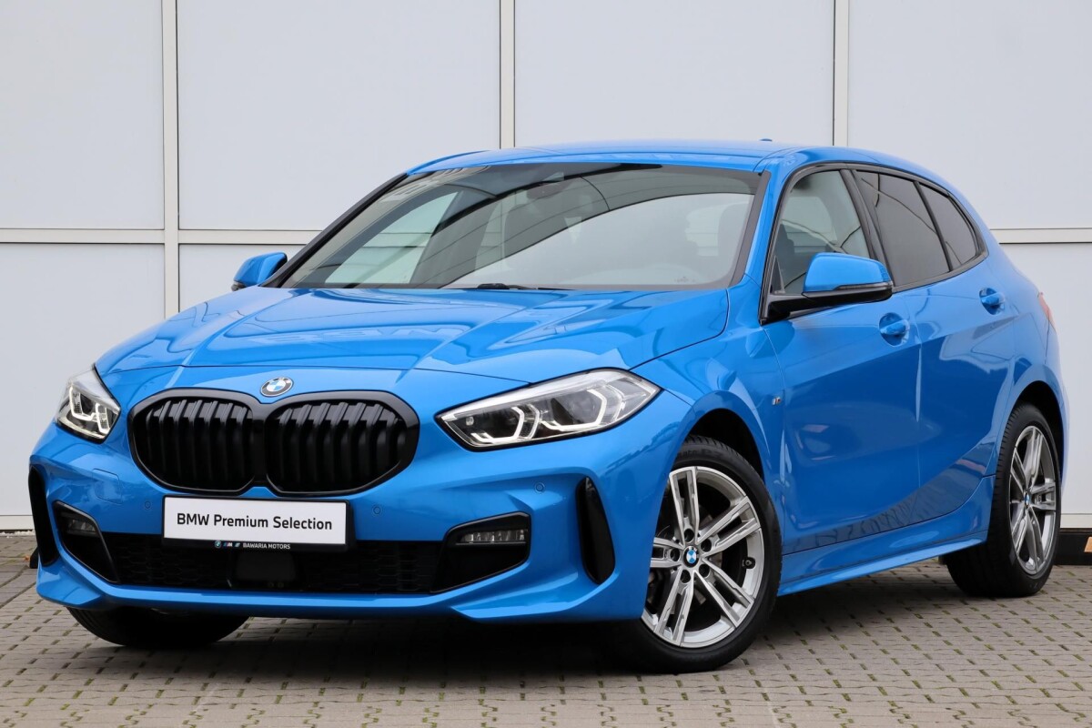 Używany BMW Seria 1 2024 F40 Niebieski