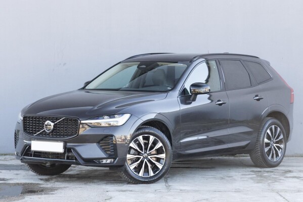 Samochód używany Volvo XC60 2023 II  Czarny