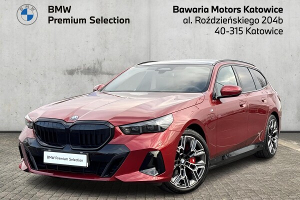 Używany BMW Seria 5 G60 Czerwony