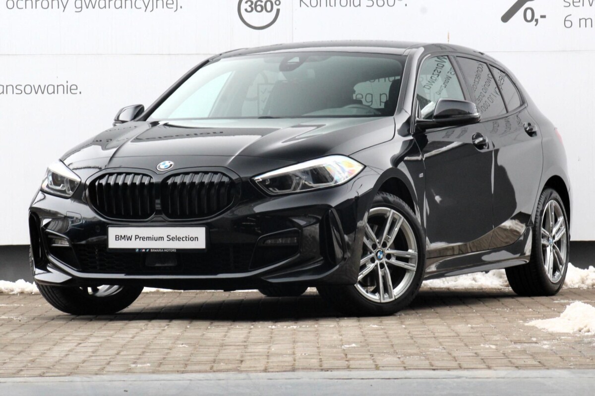 Używany BMW Seria 1 2024 F40 Czarny
