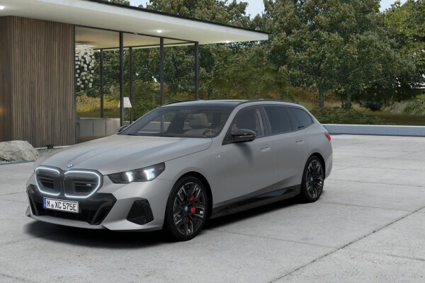 Używane BMW i5 2024  Szary