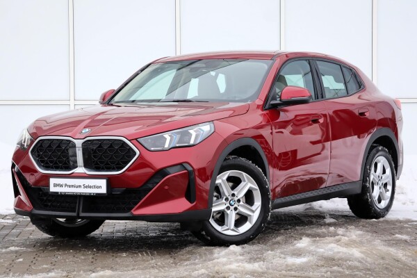 Używane BMW X2 2024 U10 Czerwony