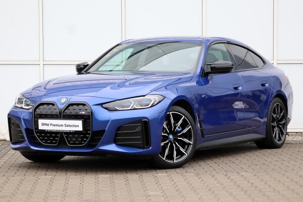 Używane BMW i4 2023  Niebieski