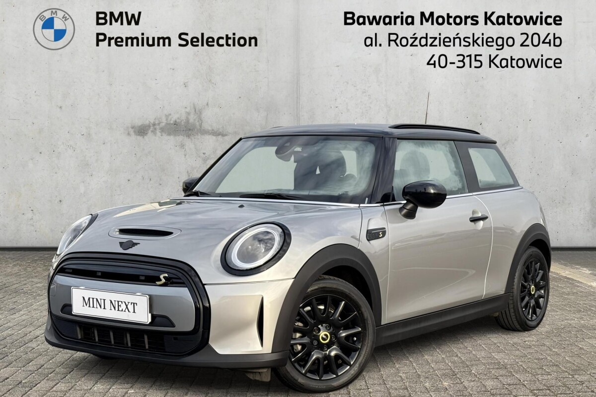 Używany MINI Cooper S 2023  Srebrny