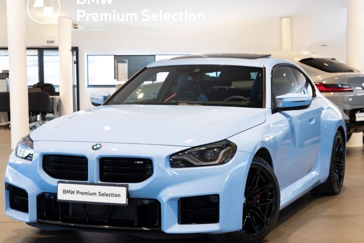Używany BMW M2 2023  Niebieski
