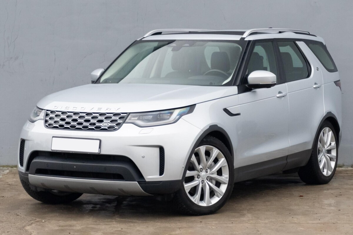 Używany Land Rover Discovery 2022 V ( Srebrny