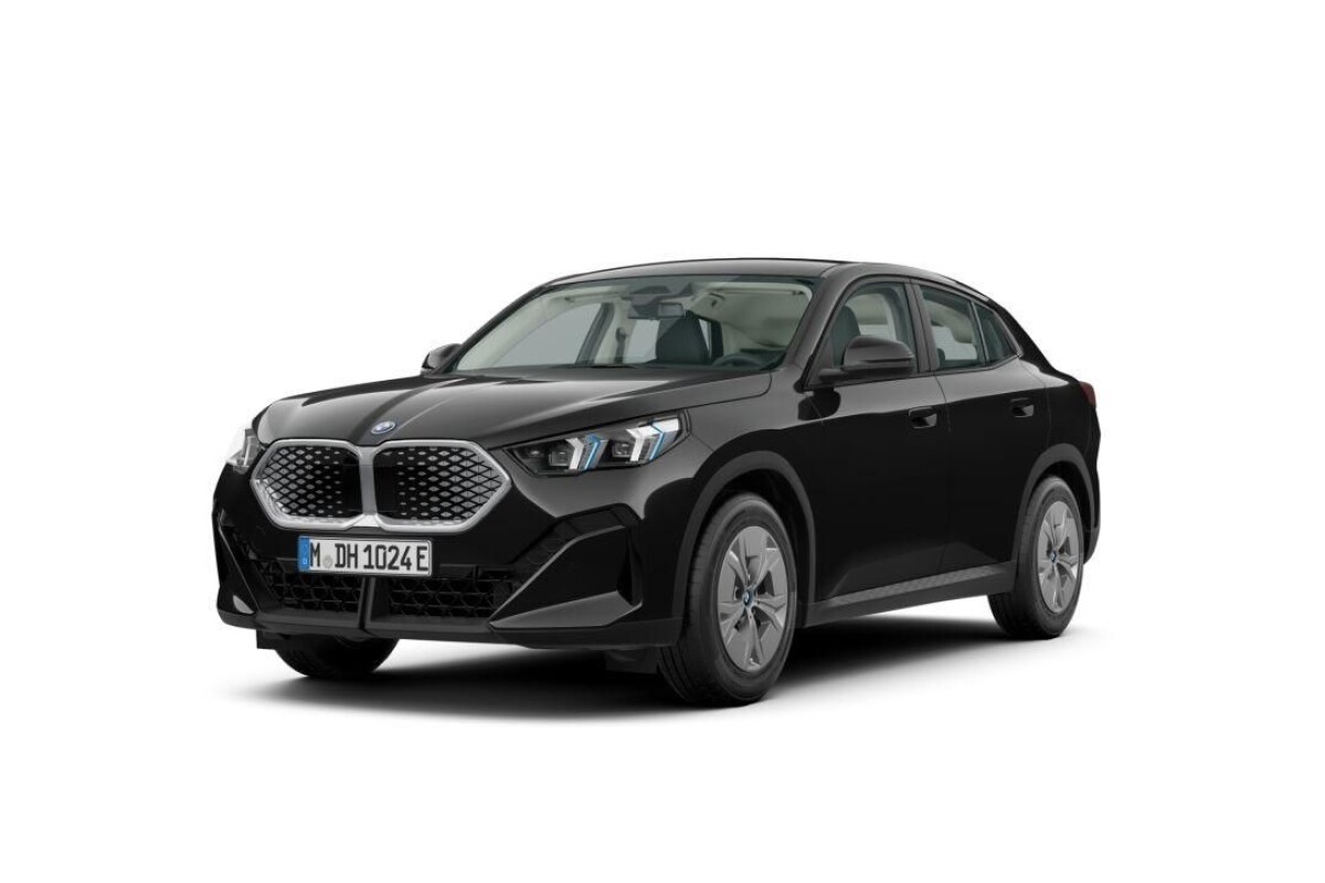 Używany BMW iX2 2024  Czarny